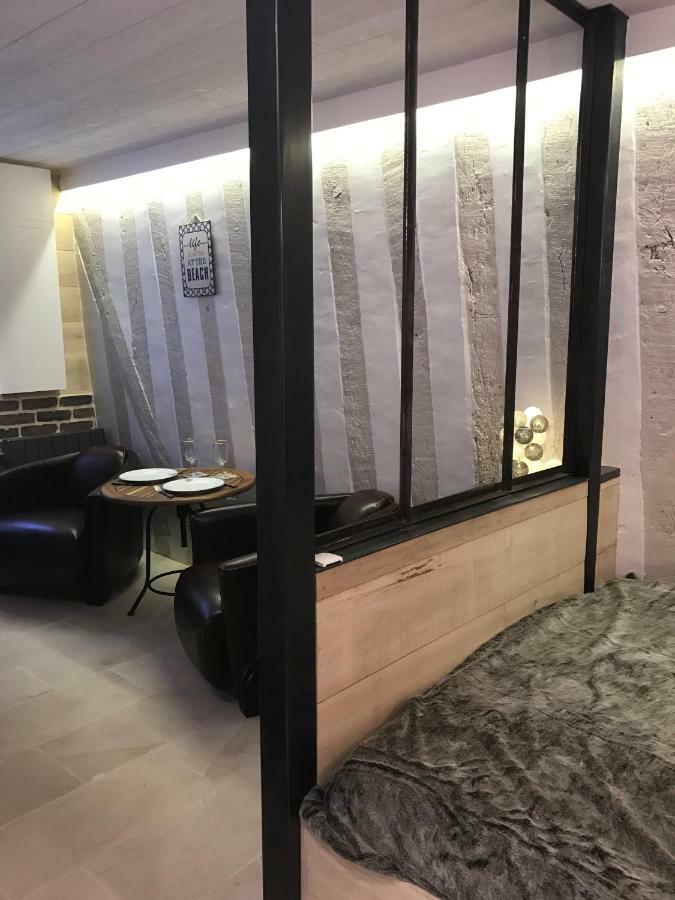 Le Lingotin Apartment องเฟลอร์ ภายนอก รูปภาพ
